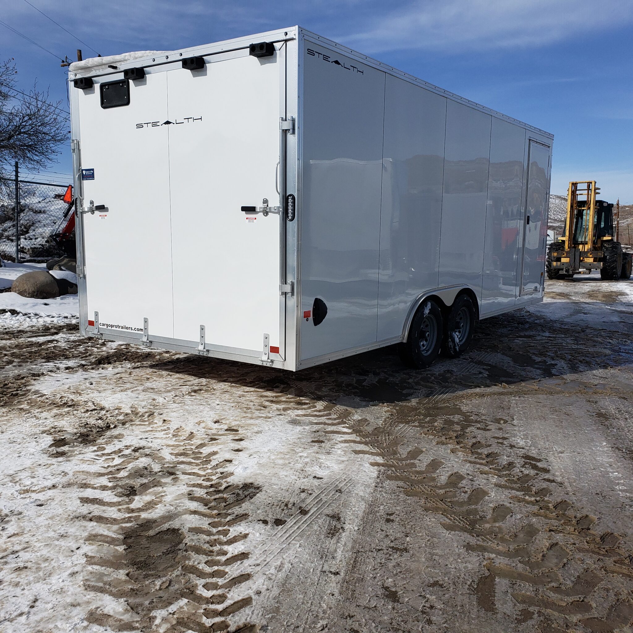2026 CargoPro 8.5'x20' V-Nose Stealth Enclosed Car Hauler XLT - Image 8