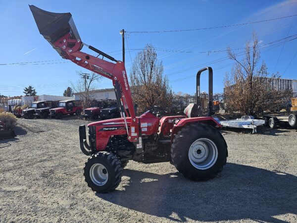 2025 Mahindra 4540 Tractor with Loader - Image 7