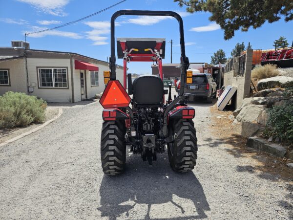 2025 Mahindra 2126 Tractor with Loader - Image 4