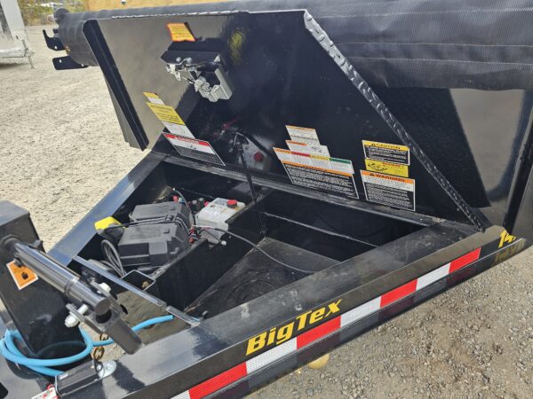 2026 Big Tex 7'x14' Dump Trailer w/Spring Loaded Tarp - Image 4
