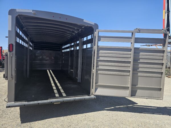 2025 Titan Gooseneck Stock Trailer - Image 10