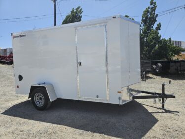 2025 Wells Cargo Fast Trac Deluxe 6'x12' Enclosed Trailer
