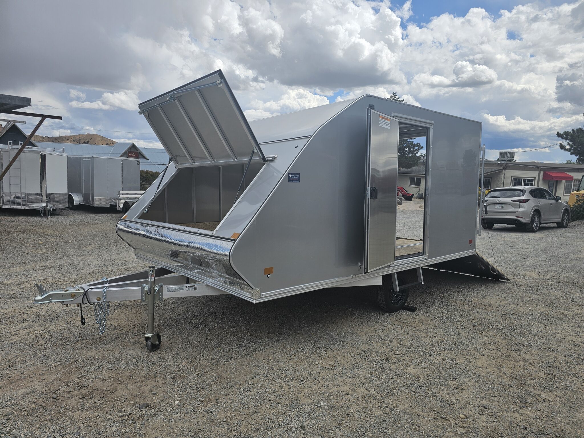 2026 CargoPro SnoPro 101"x12'x5'4" Enclosed Snowmobile Trailer - Image 12