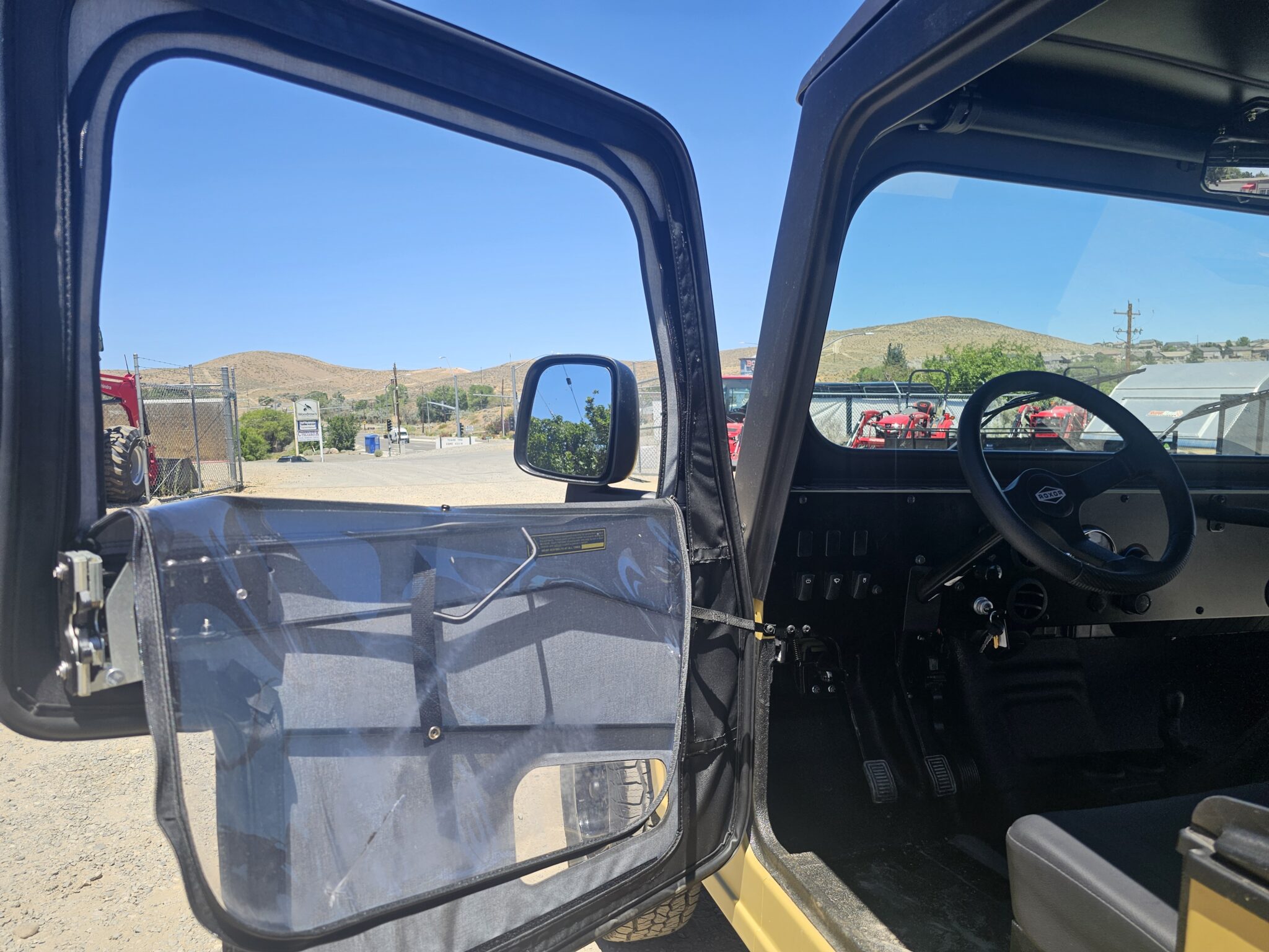 2026 Mahindra ROXOR All Weather 4x4 Off Road Side by Side w/Cab - Image 14